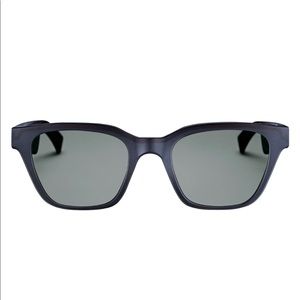 BOSE Frames Alto Small/Medium 51mm Audio Sunglasses in Black